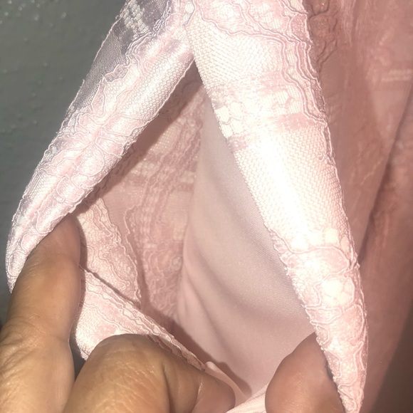 VINCE CAMUTO SIZE 0 PINK COLOR N.W.T TWO FRONT POCKETS 16”PIT 2 PIT X 35”LENGTH - Picture 5 of 10